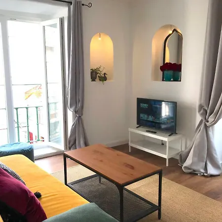 Apartment Gorgeous Bairro Alto *